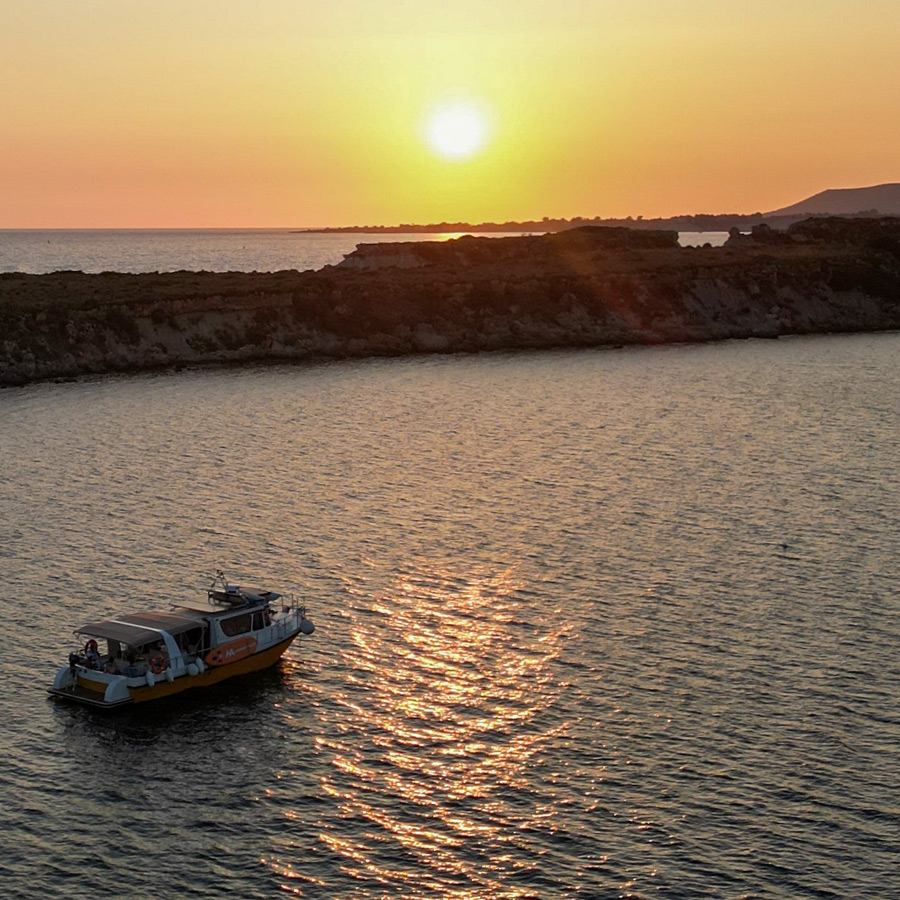 Sunset Cruises Kefalonia - Sunset Cruises from Argostoli Kefalonia and wine tasting