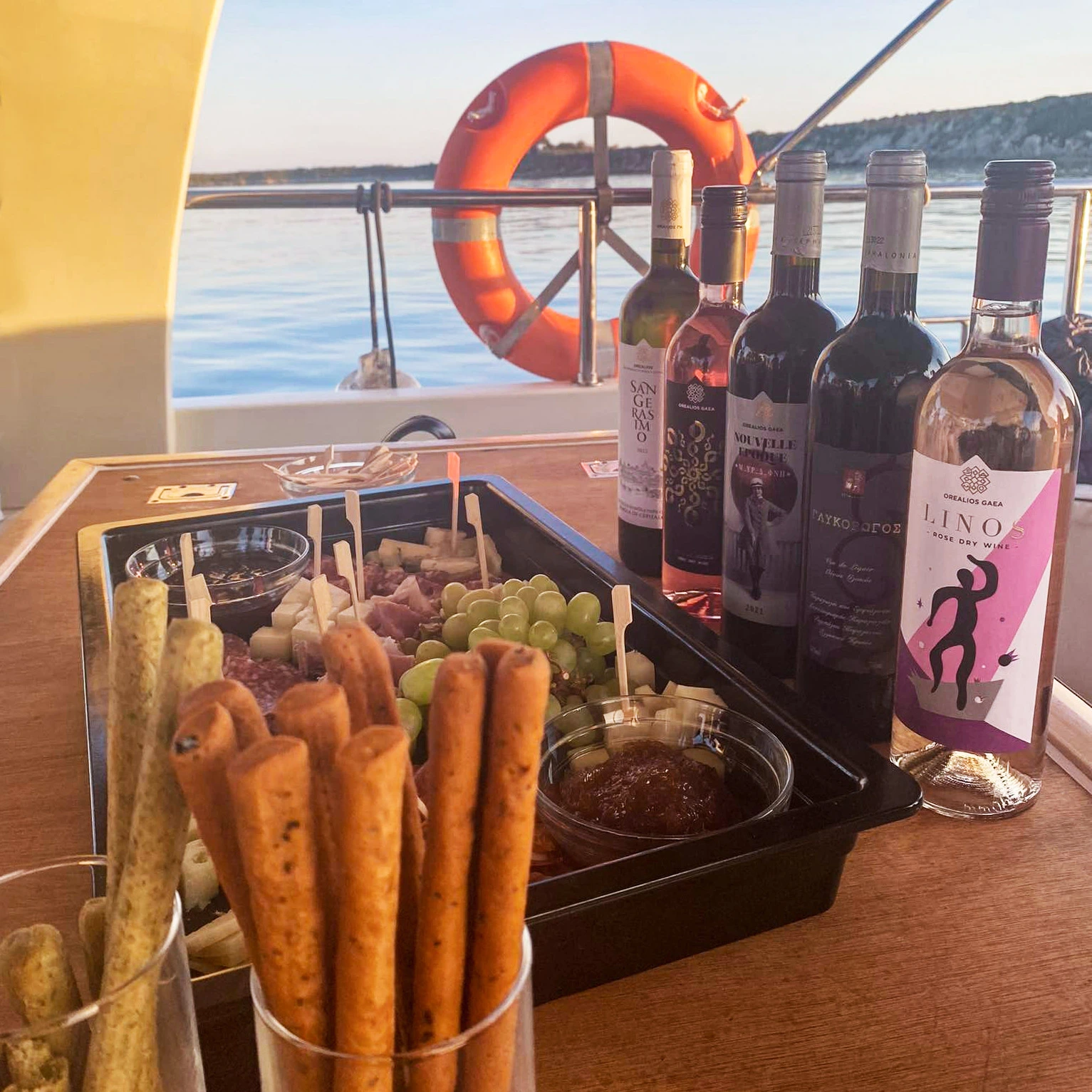 Sunset Cruises Kefalonia - Sunset Cruises from Argostoli Kefalonia with wine tasting _ Kefalonia Shared Cruises